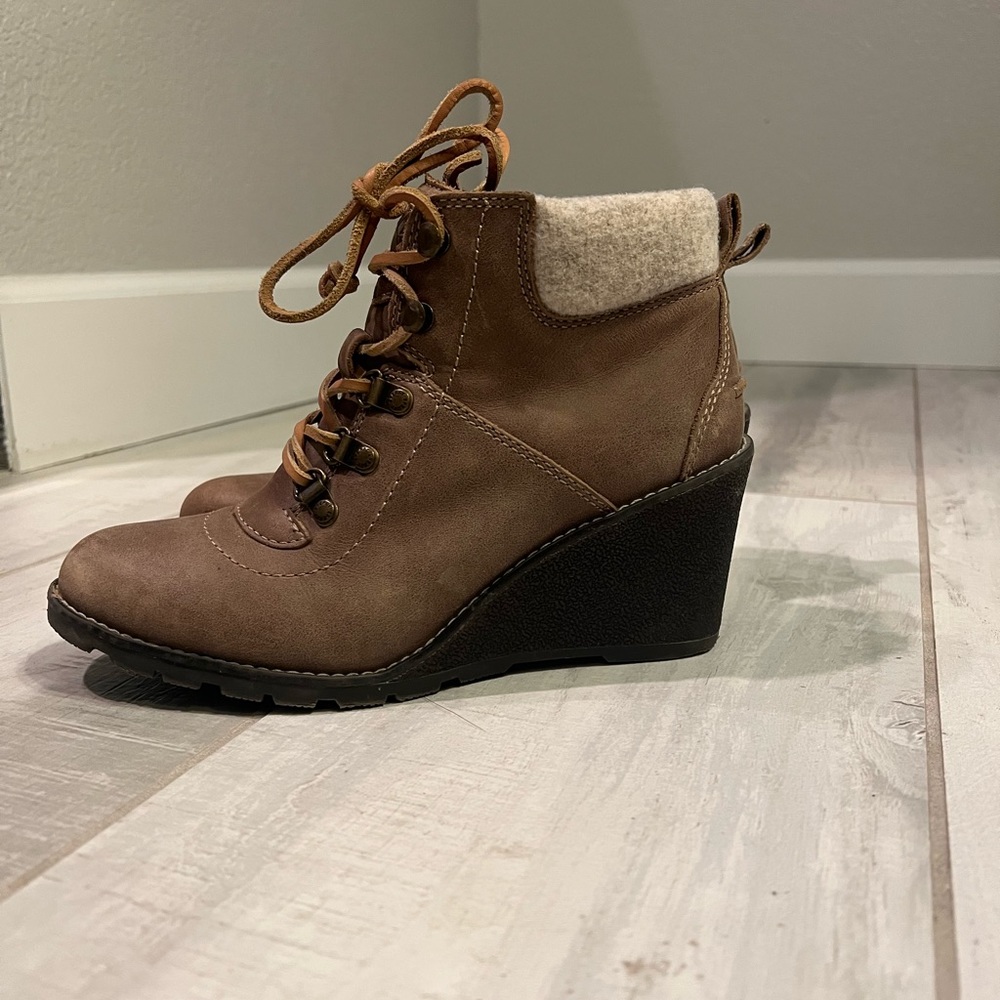 Sperry Women’s Wedges